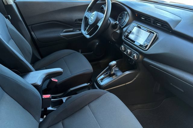 Certified 2025 Nissan Kicks Play S FWD image 19