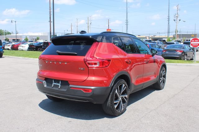 Used 2021 Volvo XC40 T5 R-Design w/ Advanced Package AWD/4WD image 43
