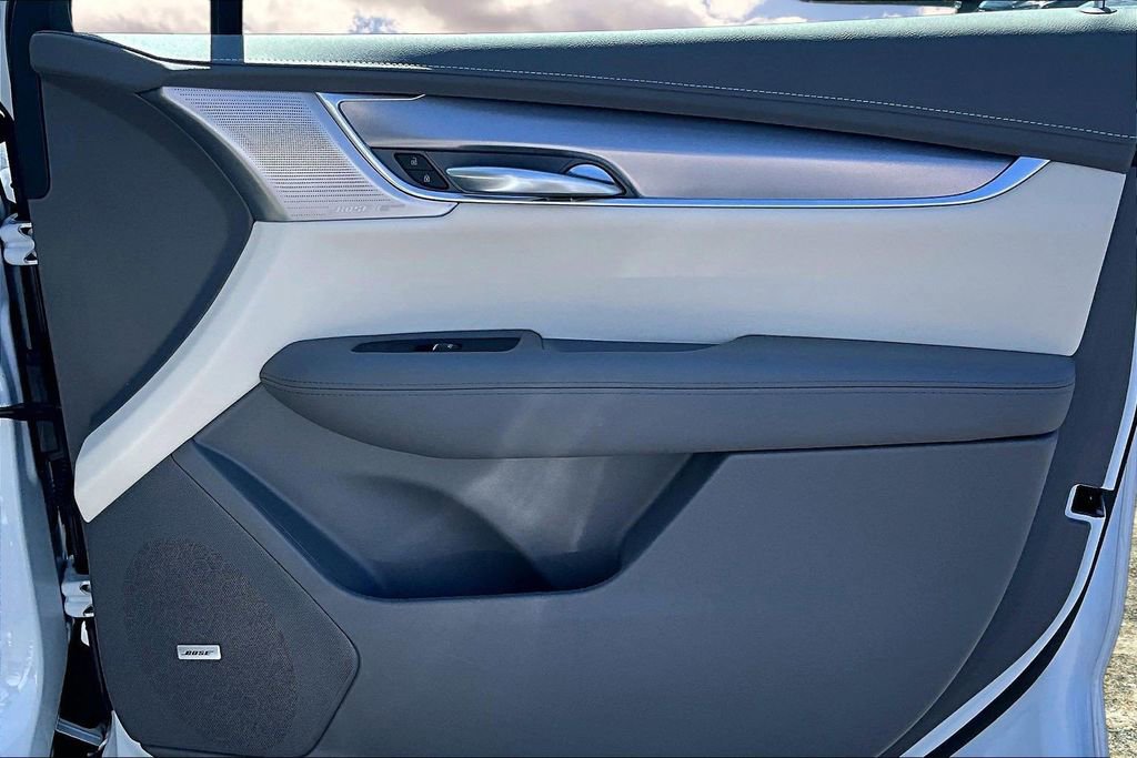 Certified 2024 Cadillac XT5 Premium Luxury w/ LPO, Floor Liner Package FWD image 25