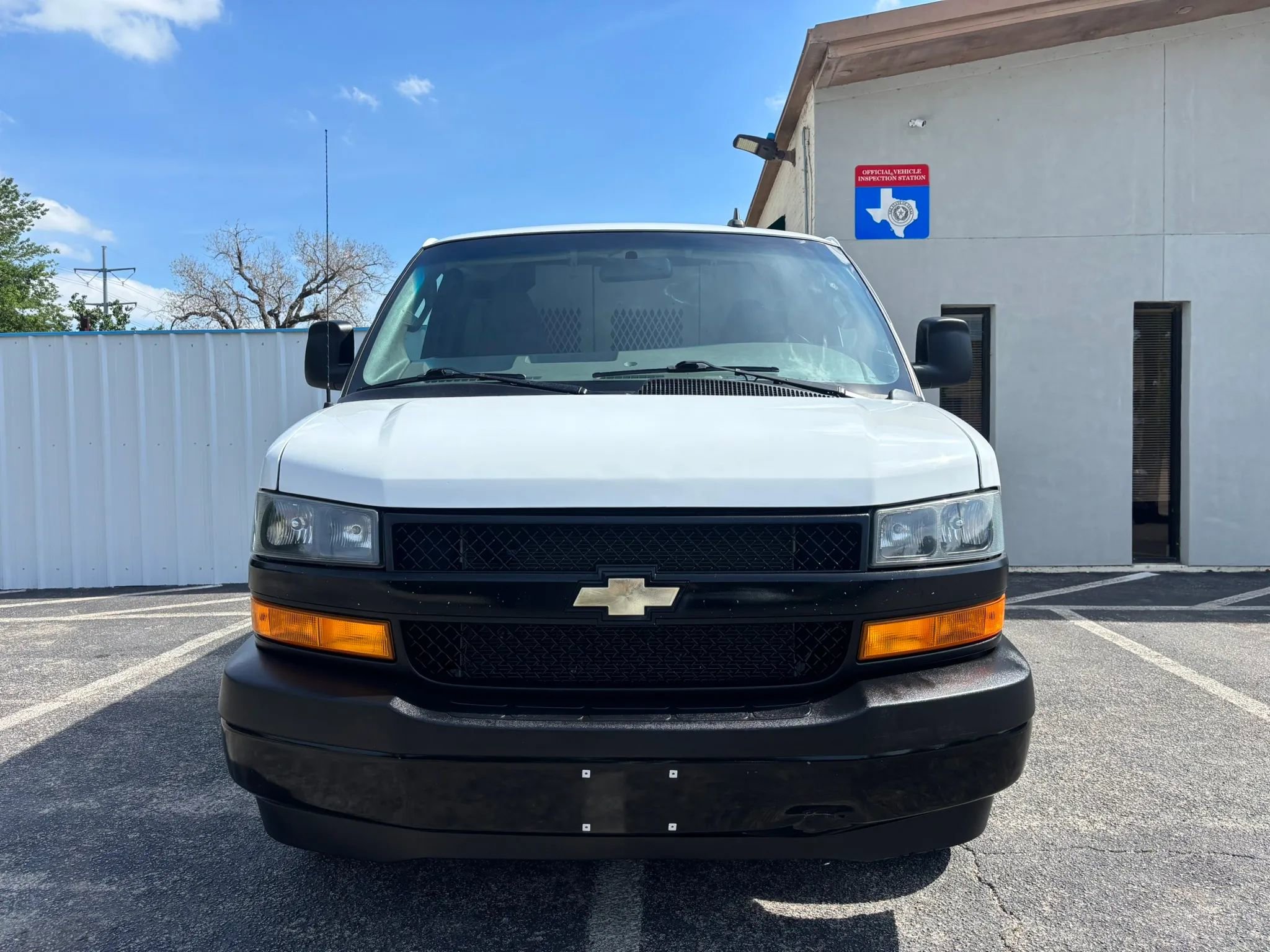 Used 2023 Chevrolet Express 2500 w/ Driver Convenience Package RWD image 13