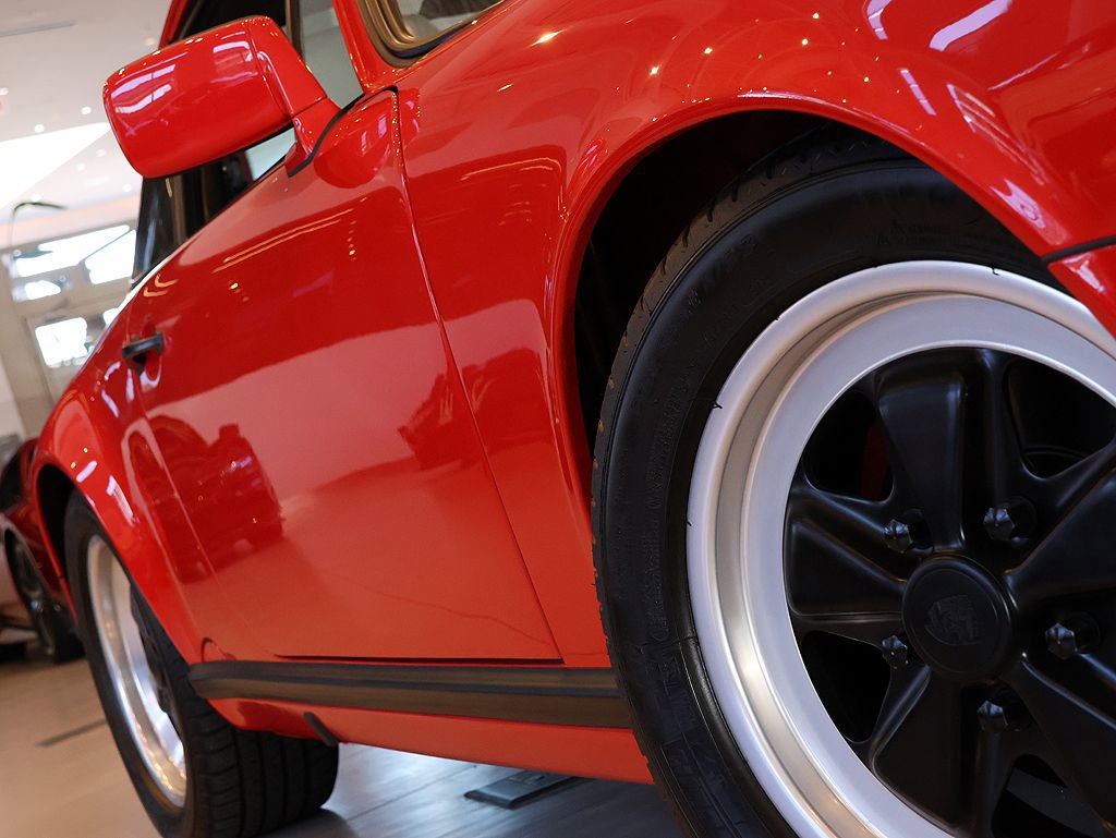 Used 1988 Porsche 911 Carrera image 11