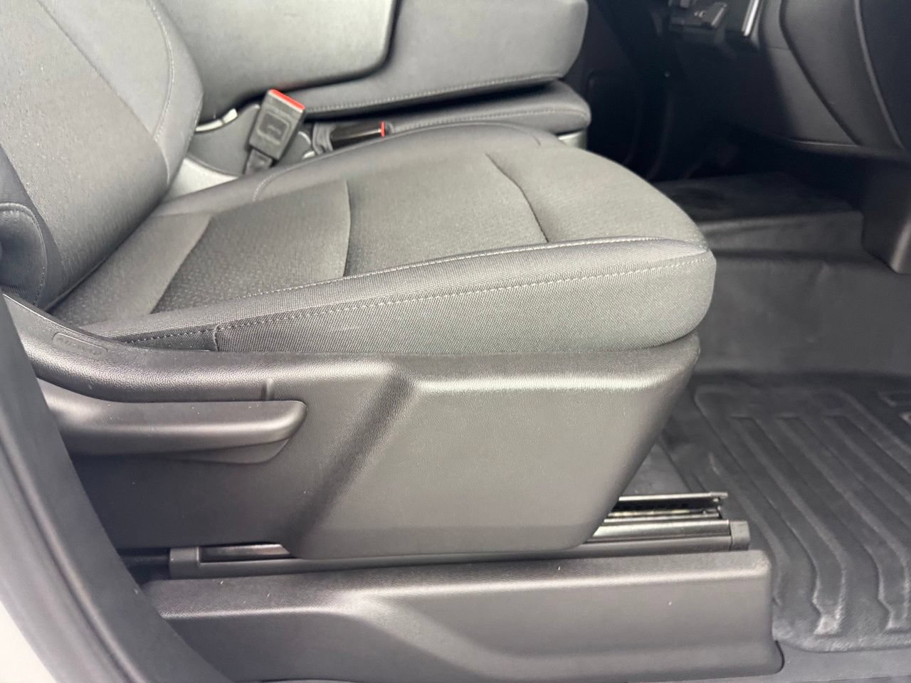 Used 2025 GMC Sierra 3500 Pro w/ 1SA Pro Safety Plus Package AWD/4WD image 41
