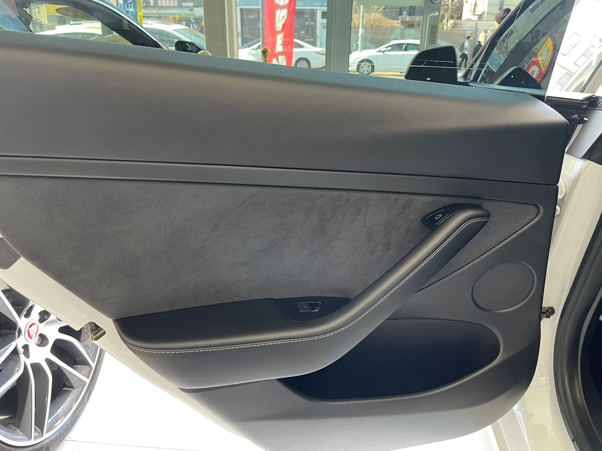 Used 2022 Tesla Model 3 Performance image 10