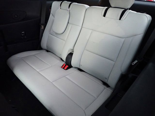 Certified 2025 Ford Explorer Platinum w/ LUX Leather Package image 19