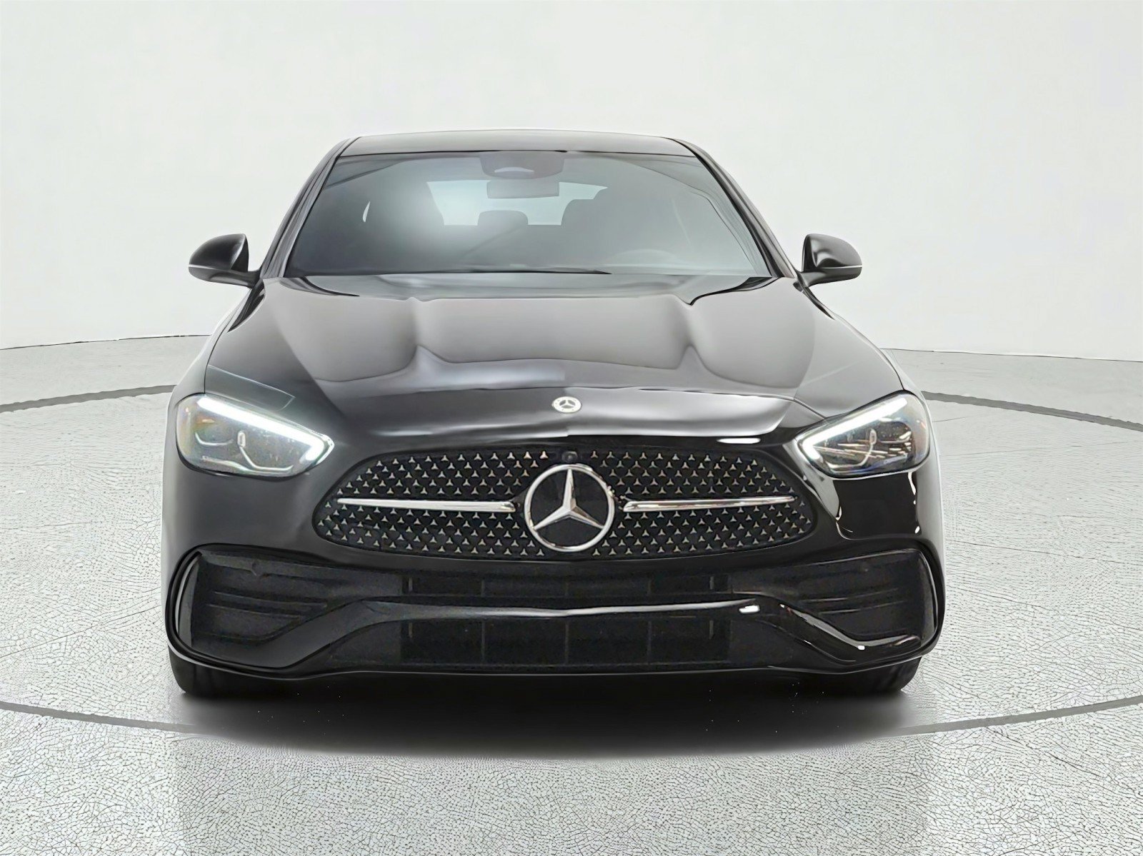Used 2024 Mercedes-Benz C 300 Sedan image 2