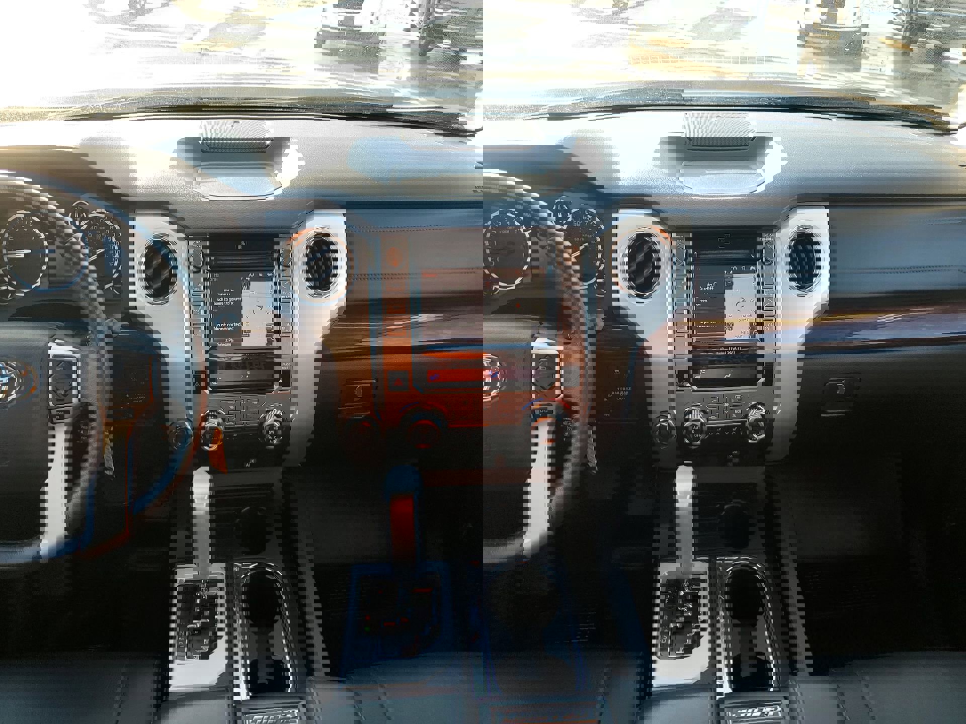 Used 2016 Toyota Tundra Limited image 10