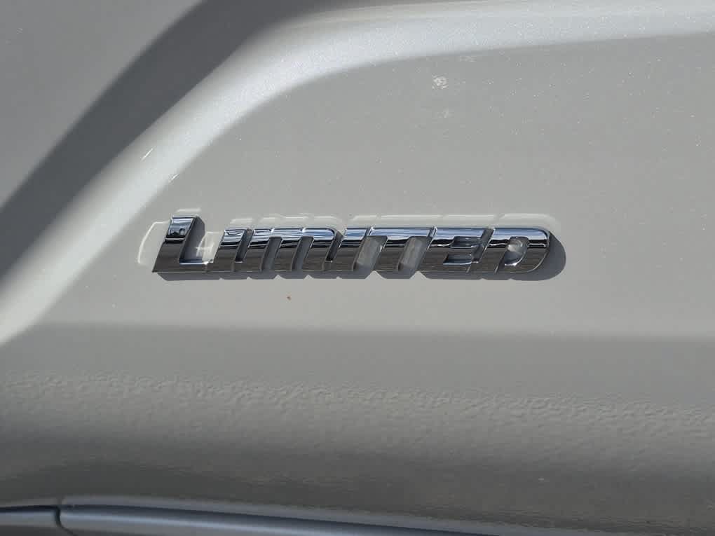 Used 2026 Toyota Tacoma Limited AWD/4WD image 26
