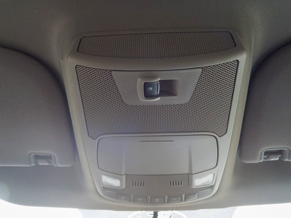 Used 2018 Ford F150 XLT w/ Equipment Group 302A Luxury AWD/4WD image 29