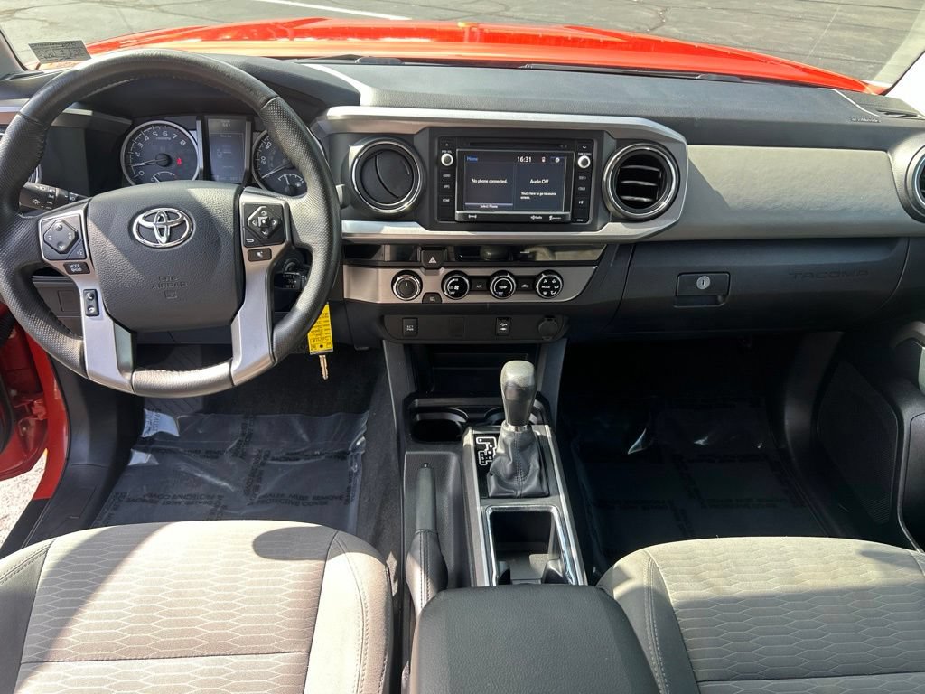 Used 2016 Toyota Tacoma SR5 AWD/4WD image 12
