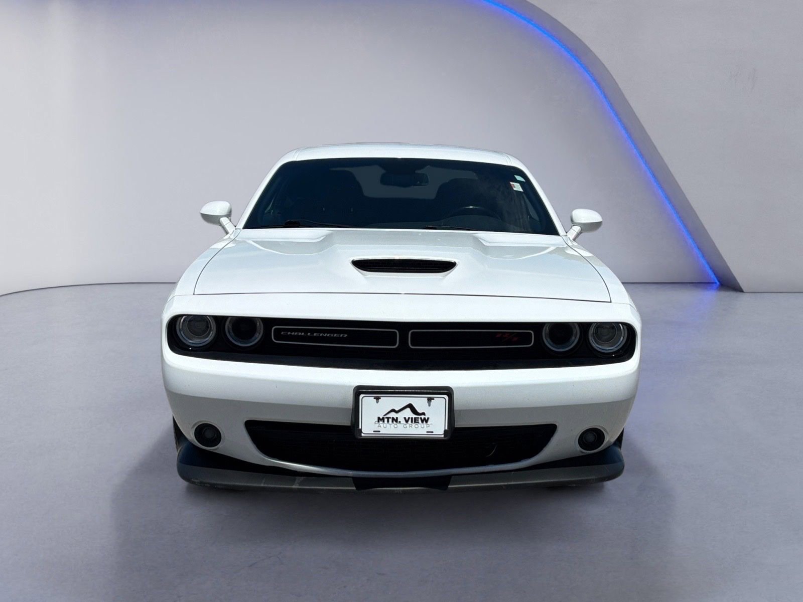 Used 2020 Dodge Challenger R/T RWD image 12