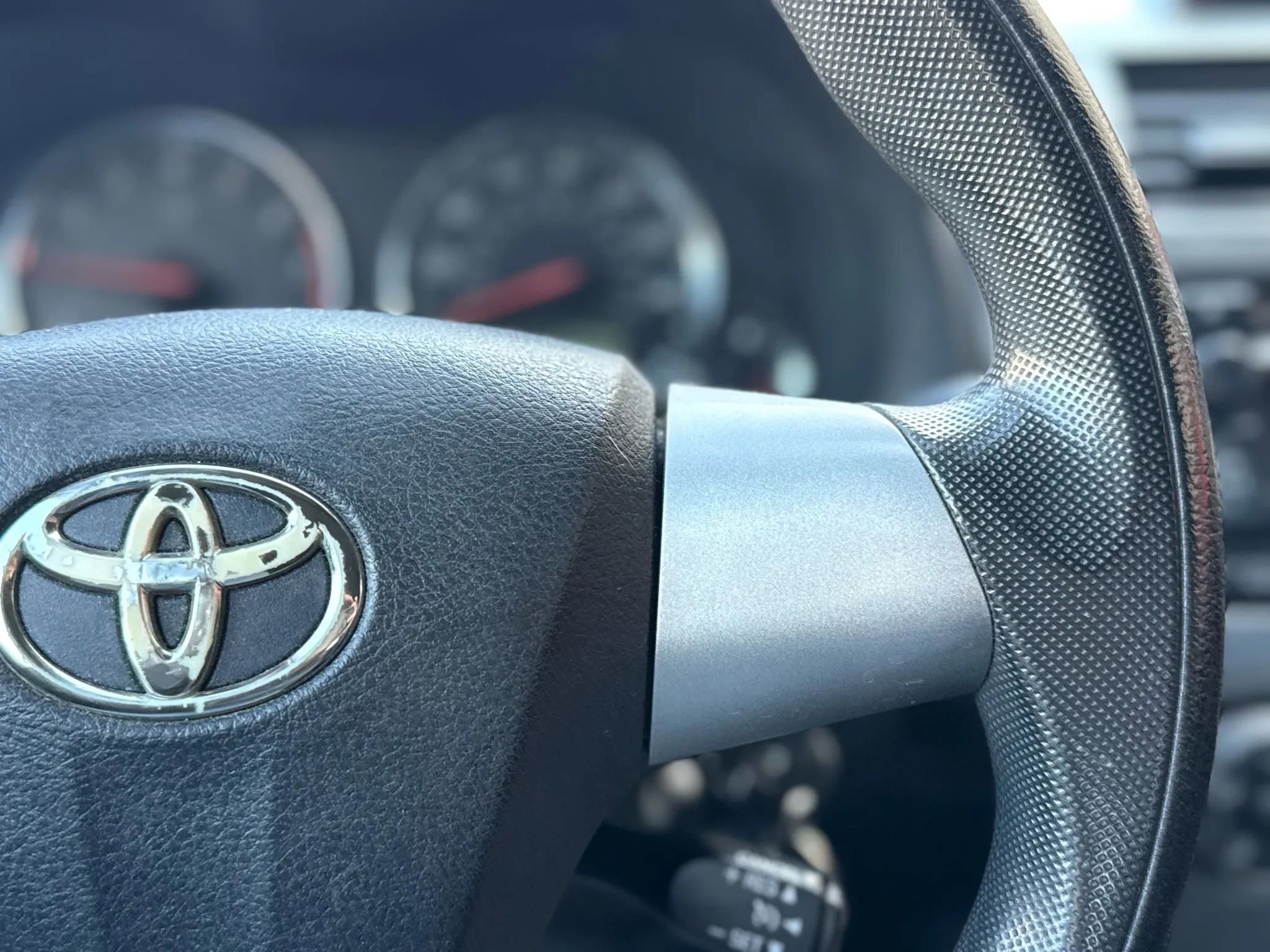 Used 2012 Toyota Corolla S image 26