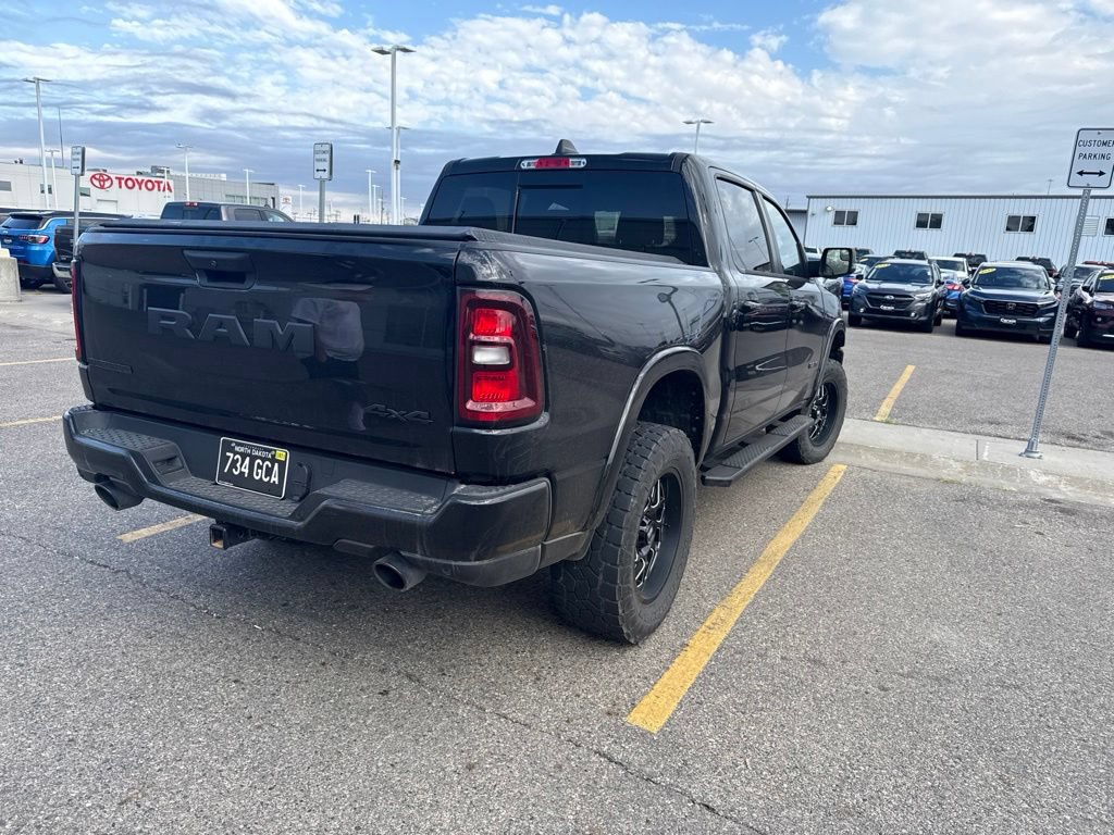 Used 2025 RAM 1500 Big Horn AWD/4WD image 7