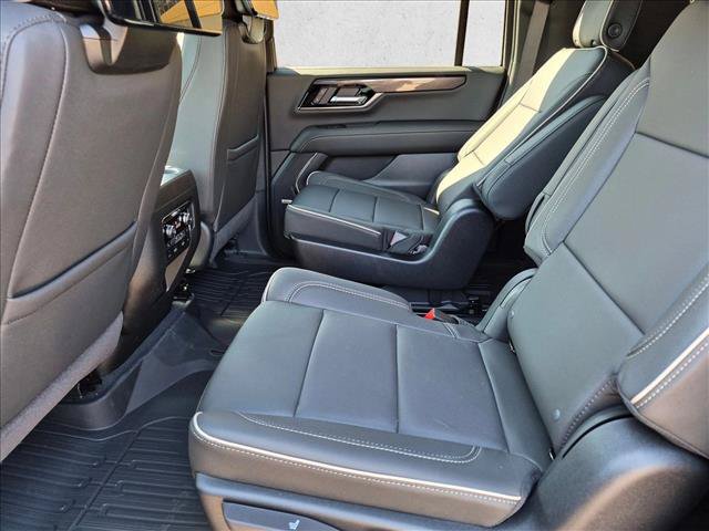 New 2026 GMC Yukon XL Elevation w/ Elevation Premium Package AWD/4WD image 13