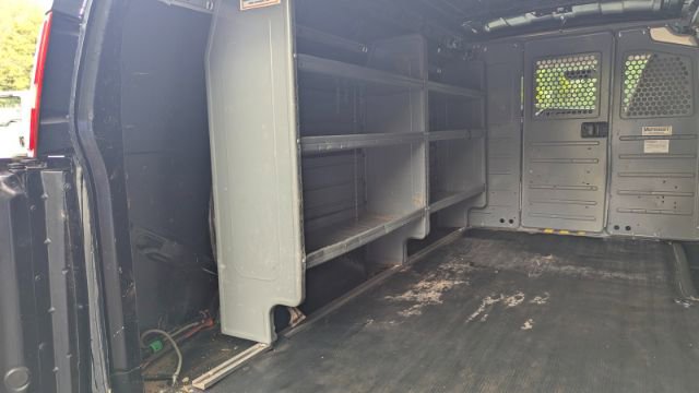 Used 2017 Chevrolet Express 2500 Work Van image 19