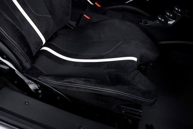 Certified 2020 Ferrari 488 Pista Coupe image 60