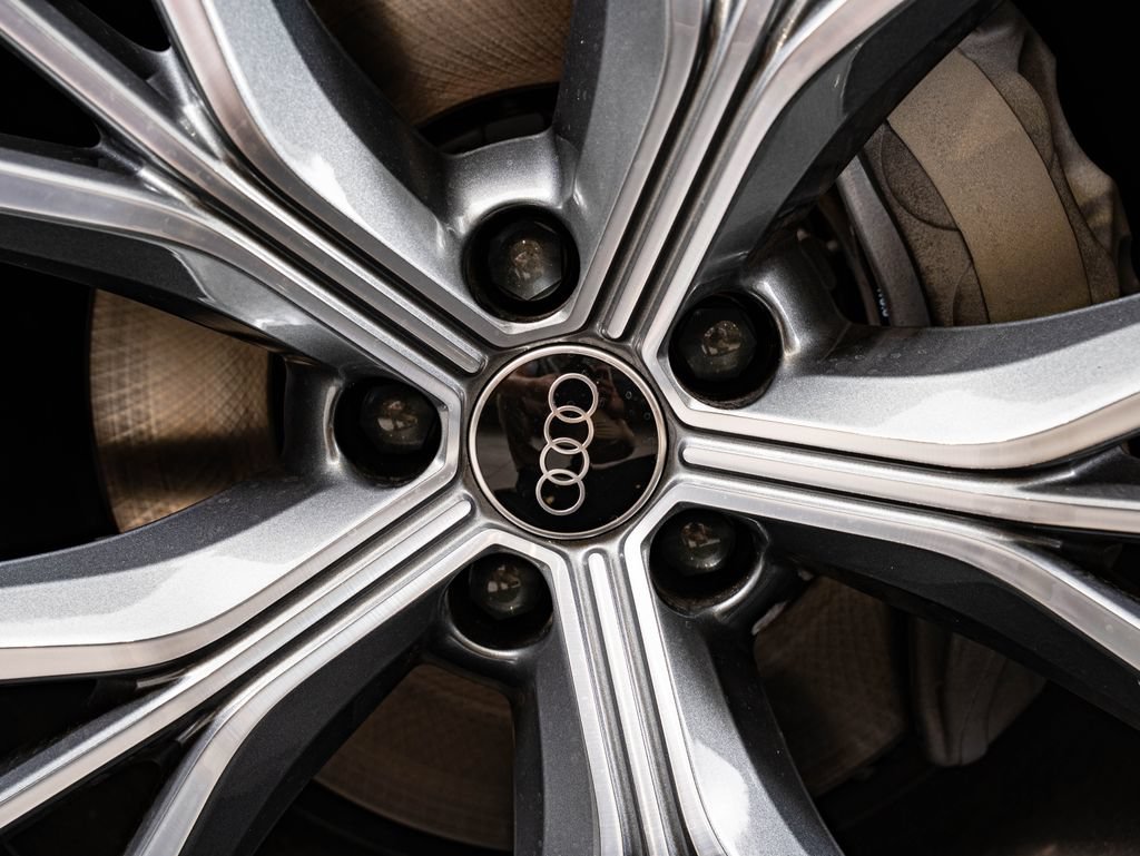 New 2026 Audi Q8 Prestige AWD/4WD image 8