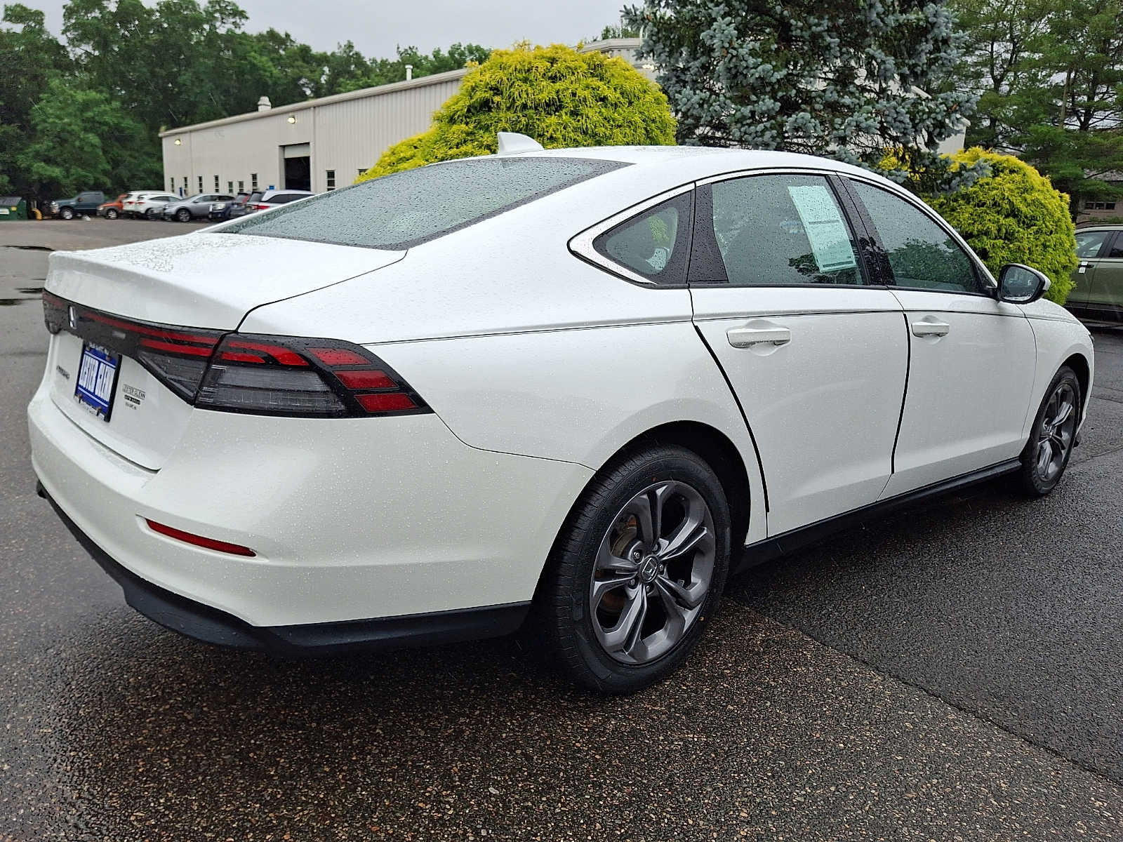 Certified 2023 Honda Accord EX image 6