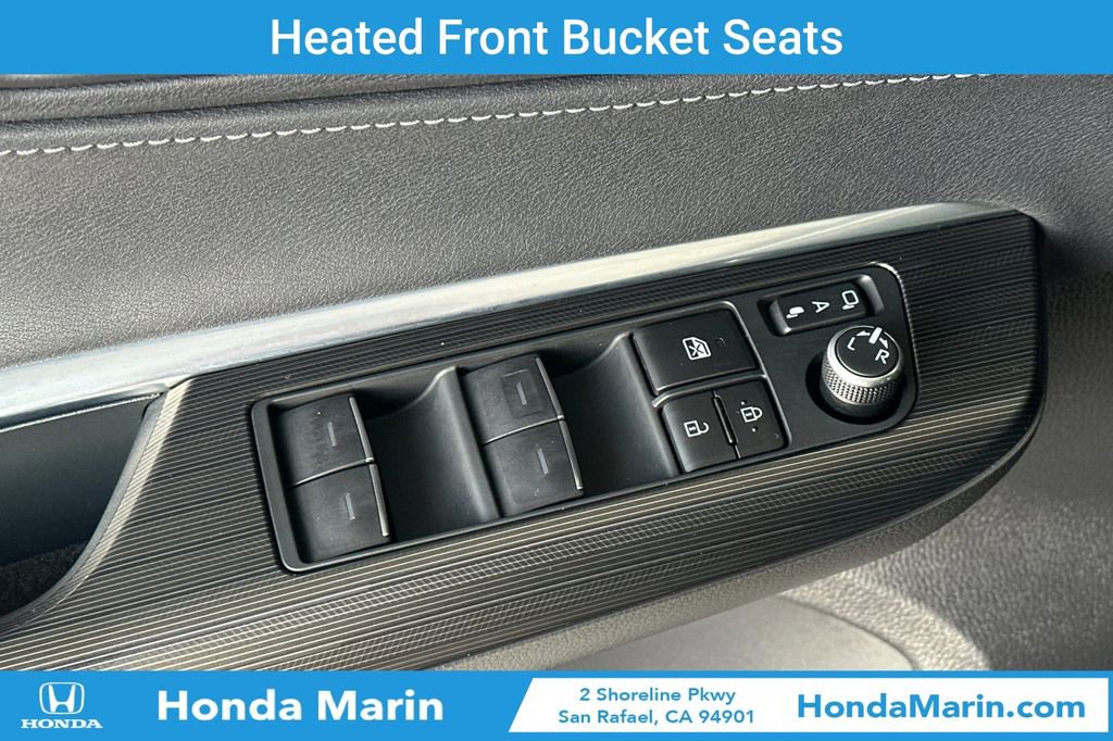 Used 2023 Toyota Venza Nightshade image 14