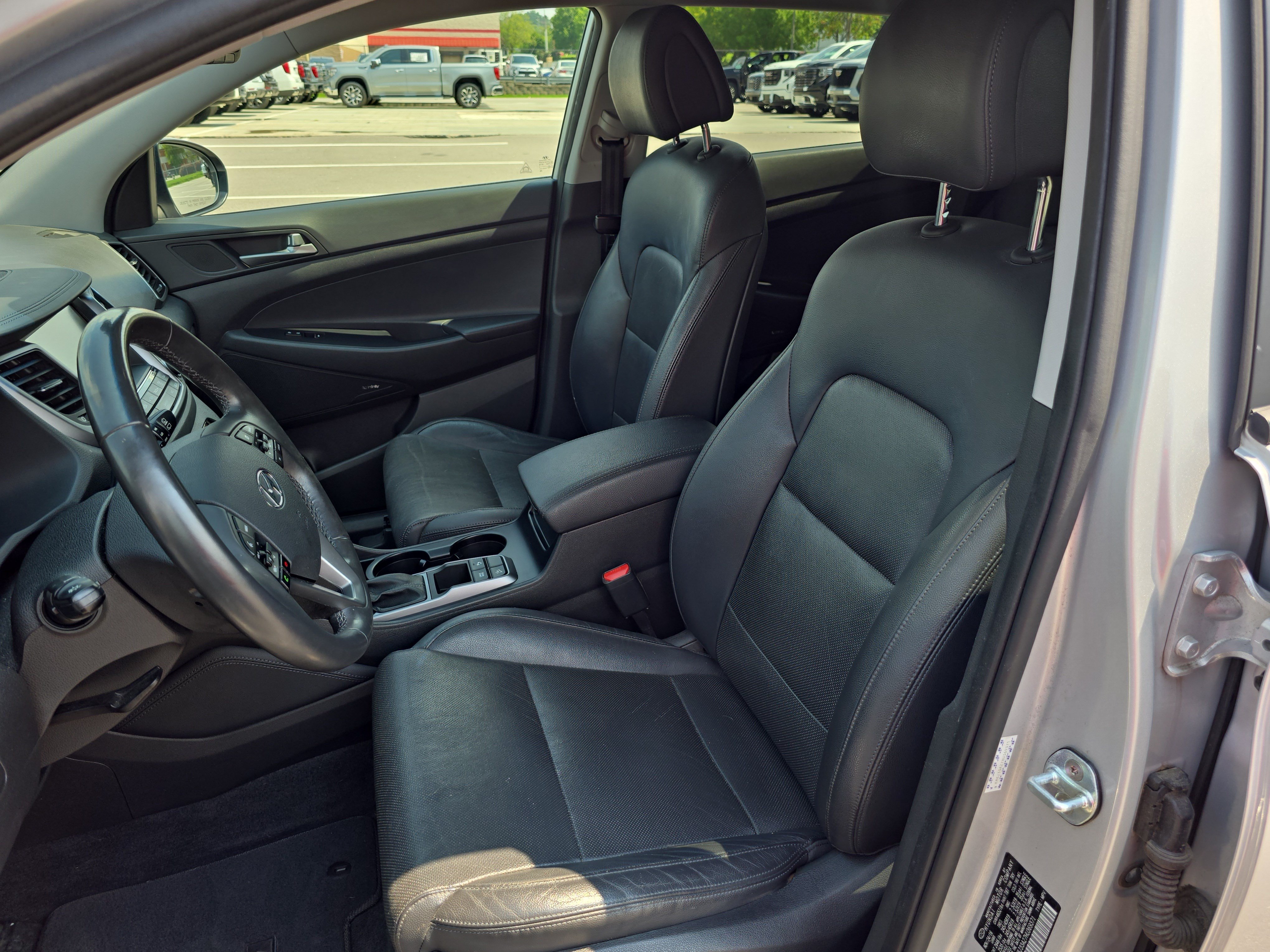 Used 2017 Hyundai Tucson Limited w/ Limited Ultimate Package 03 FWD image 14