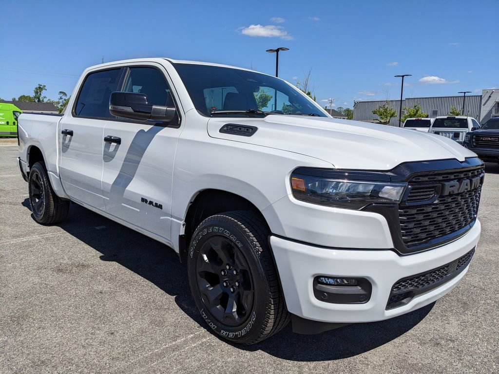 New 2026 RAM 1500 4x4 Crew Cab image 17