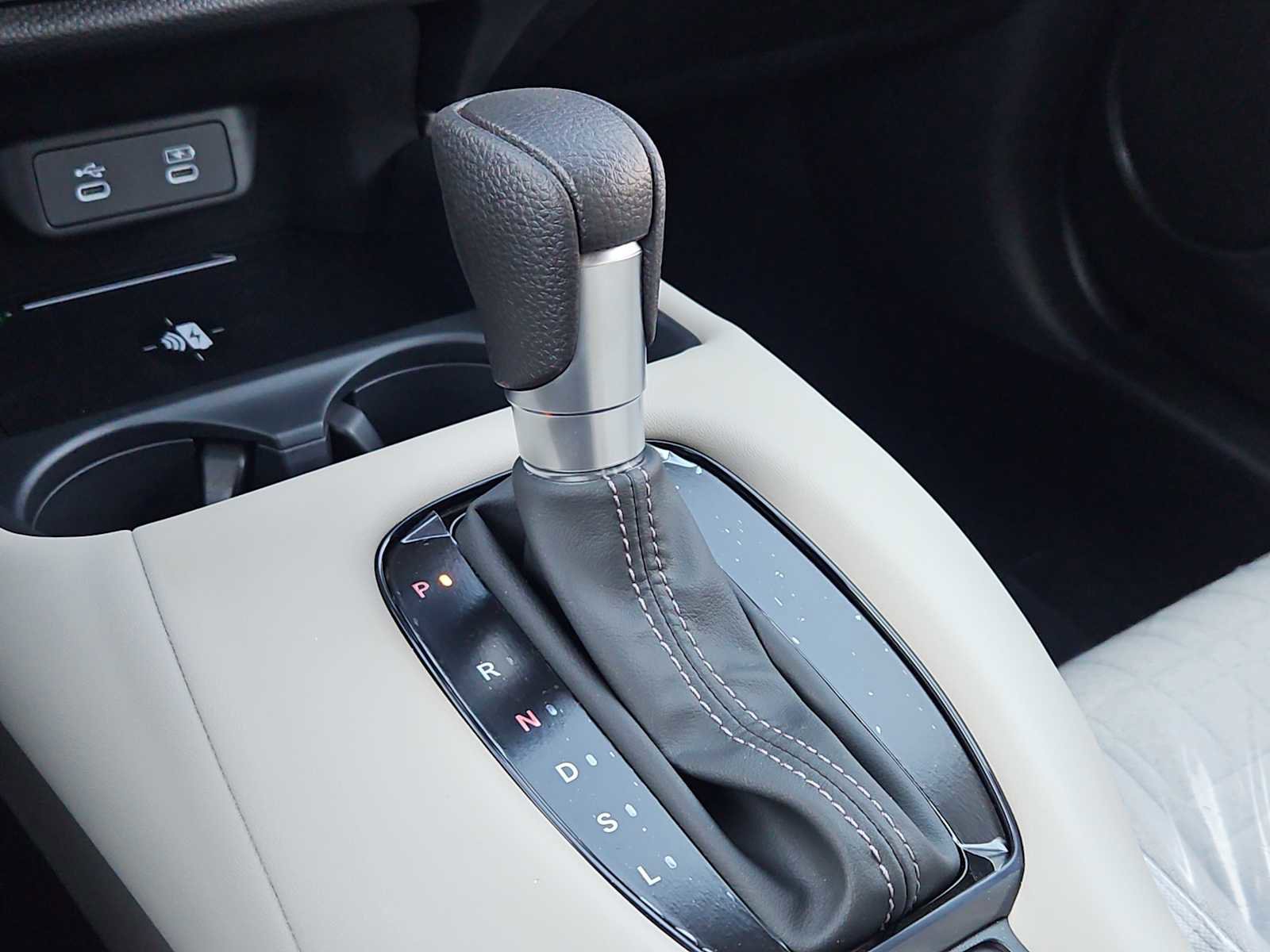 New 2026 Honda HR-V LX image 14