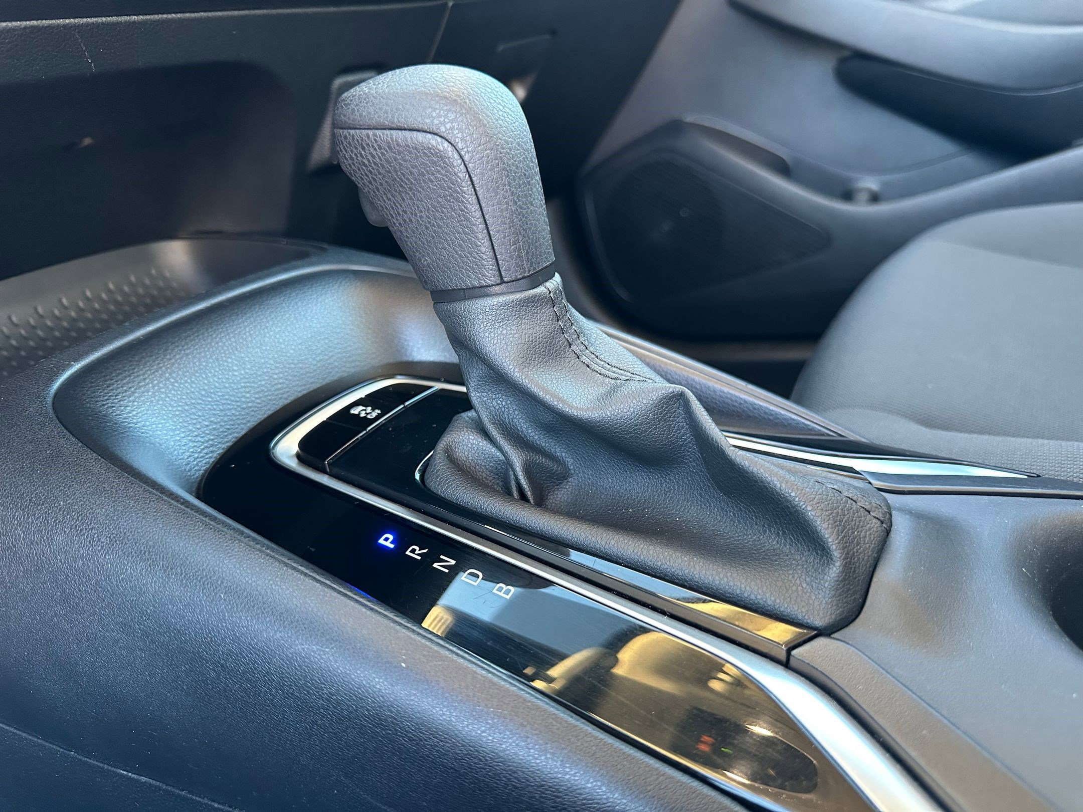 Used 2024 Toyota Corolla LE image 18