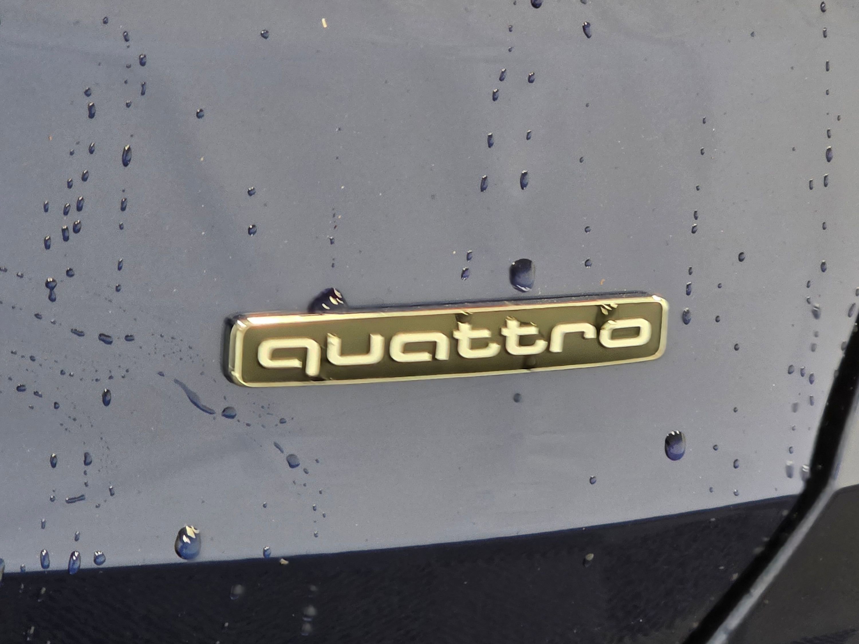 Used 2024 Audi Q3 2.0T Premium w/ Convenience Package image 32