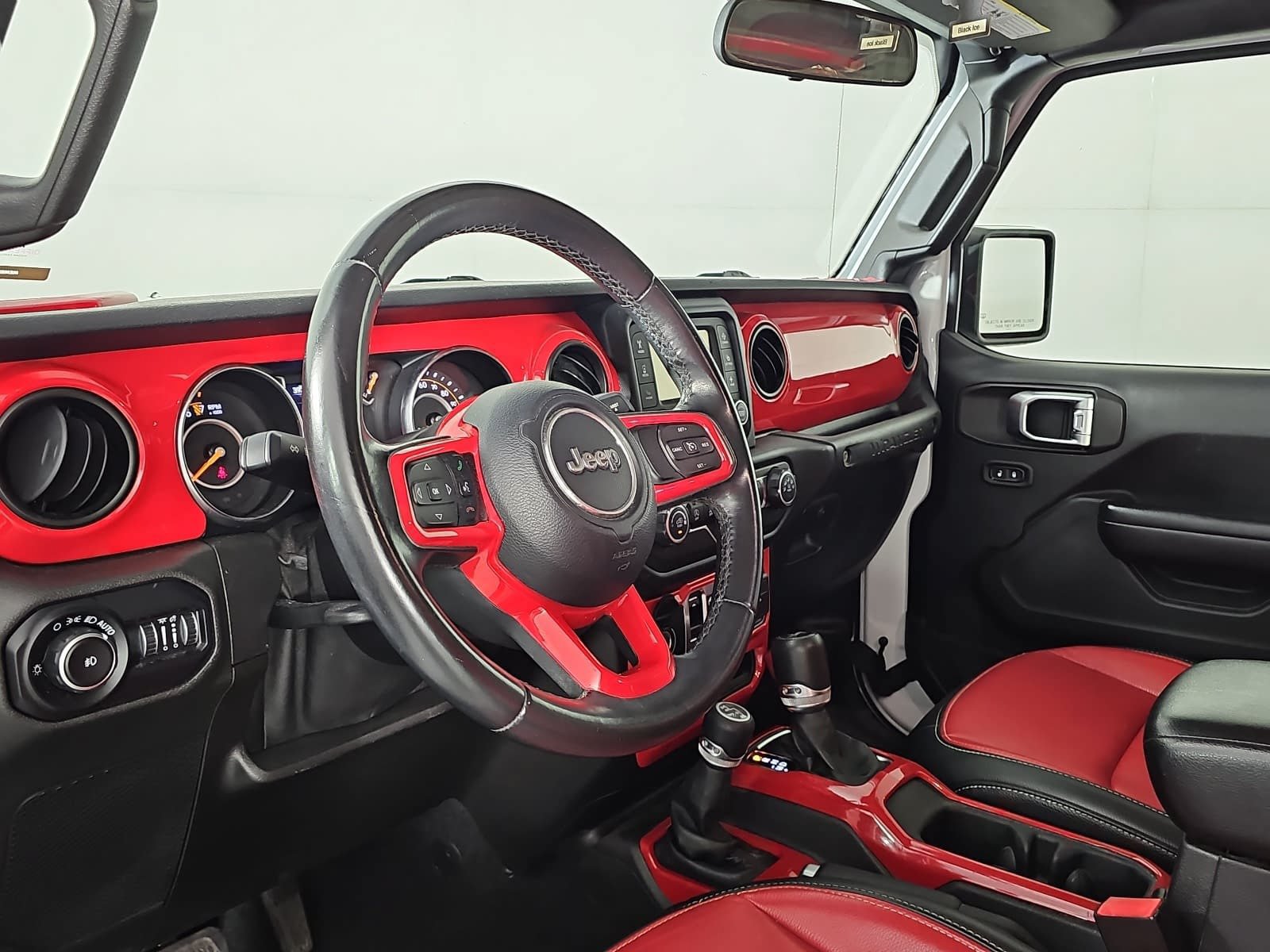 Used 2019 Jeep Wrangler Unlimited Sport S AWD/4WD image 15