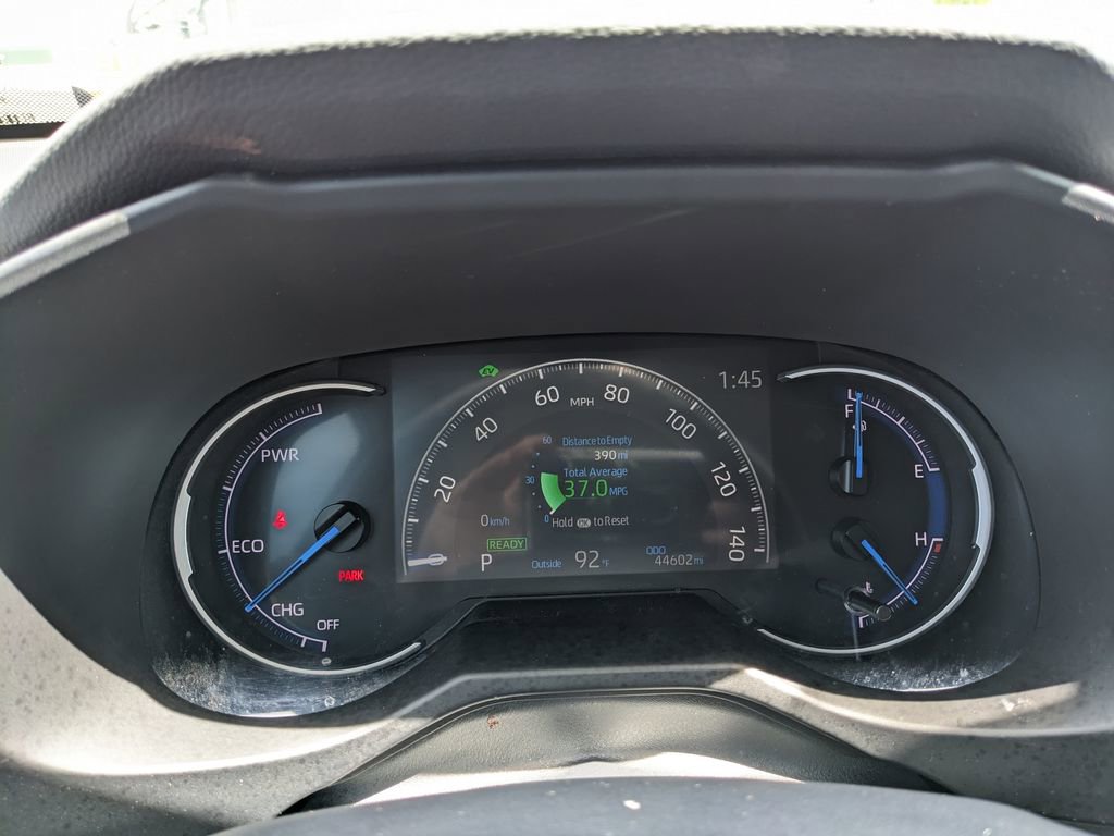 Used 2024 Toyota RAV4 LE AWD/4WD image 24