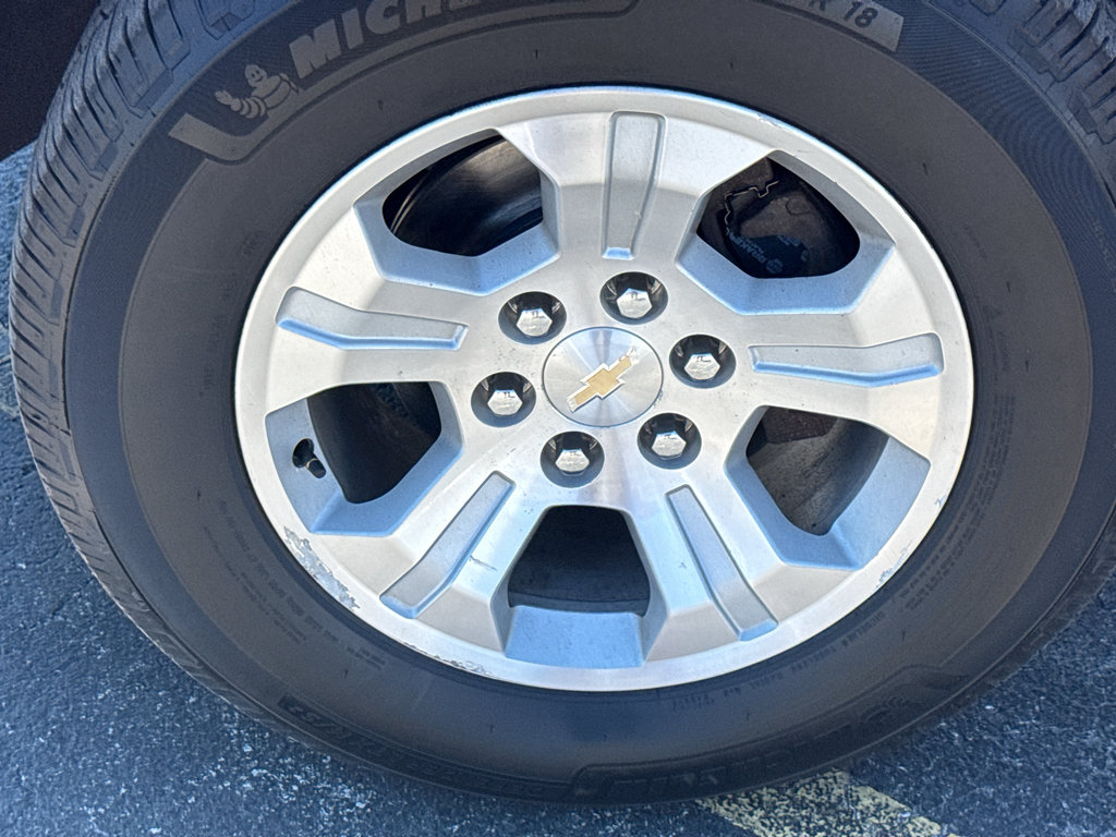 Certified 2017 Chevrolet Silverado 1500 LT w/ All Star Edition AWD/4WD image 10