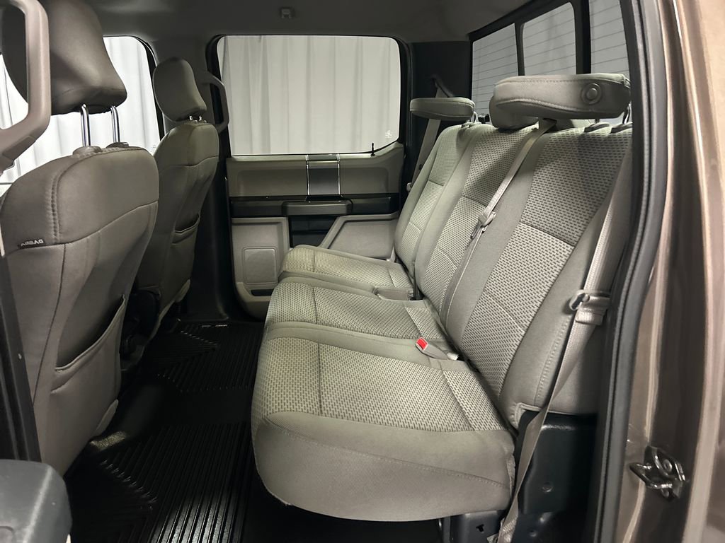 Used 2015 Ford F150 XLT w/ Equipment Group 302A Luxury AWD/4WD image 22