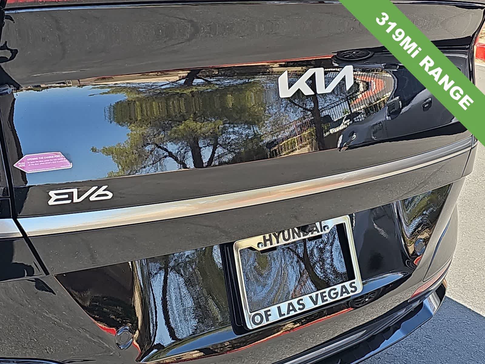 Used 2025 Kia EV6 Wind RWD image 11