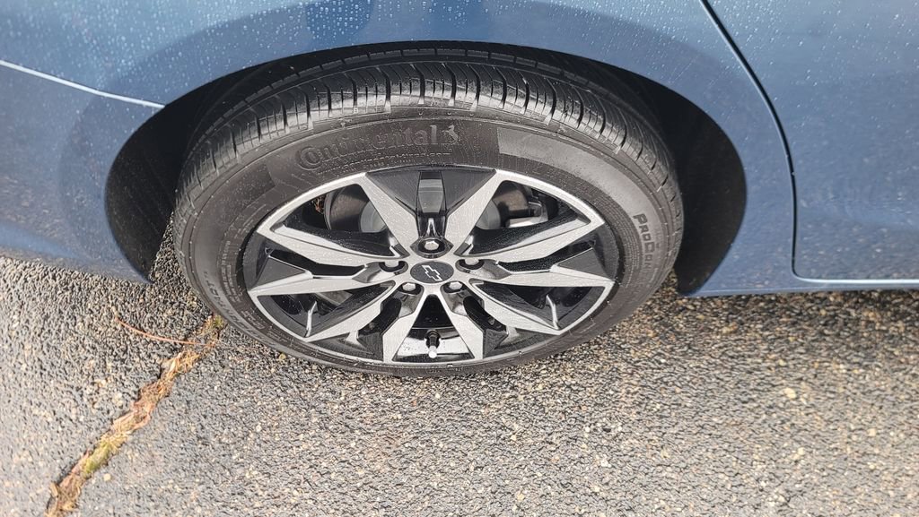 Used 2025 Chevrolet Malibu RS w/ LPO, Floor Liner Package image 13