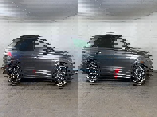 New 2026 Audi RS Q8 performance image 8