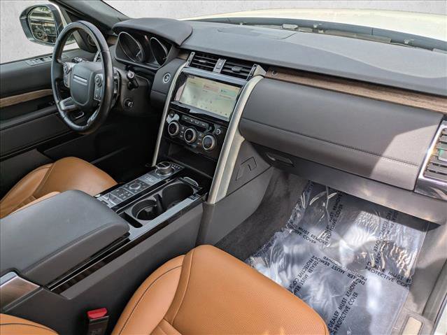 Used 2017 Land Rover Discovery HSE image 20
