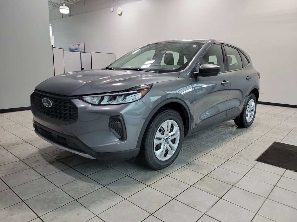 Used 2023 Ford Escape AWD image 14