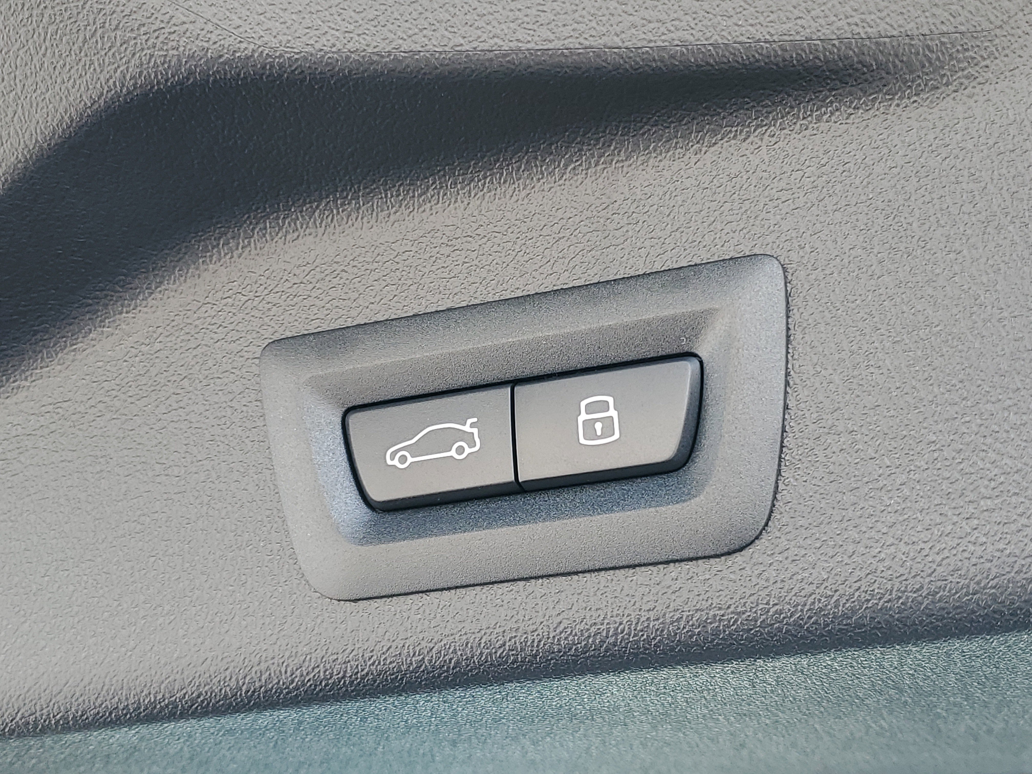 New 2026 BMW X5 xDrive40i w/ Premium Package image 28