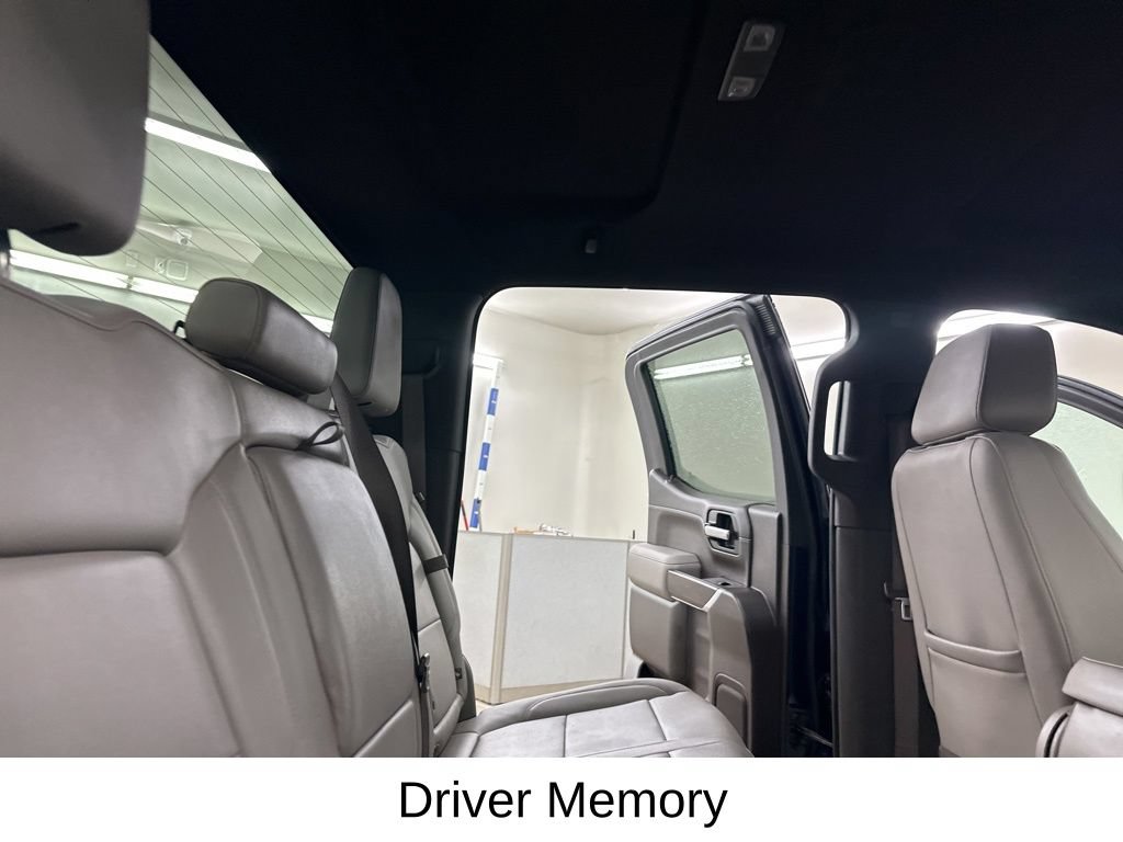 Used 2020 GMC Sierra 1500 SLT w/ X31 Off-Road Package AWD/4WD image 27
