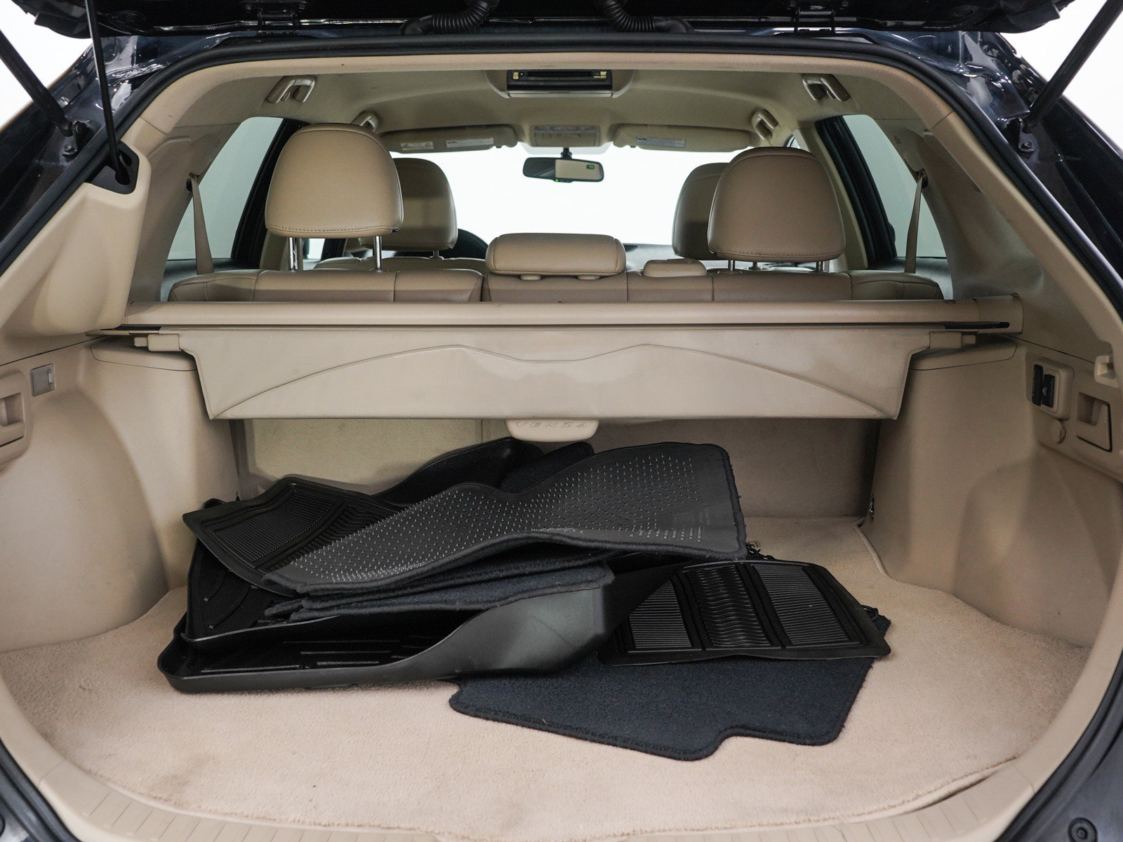 Used 2009 Toyota Venza AWD image 9