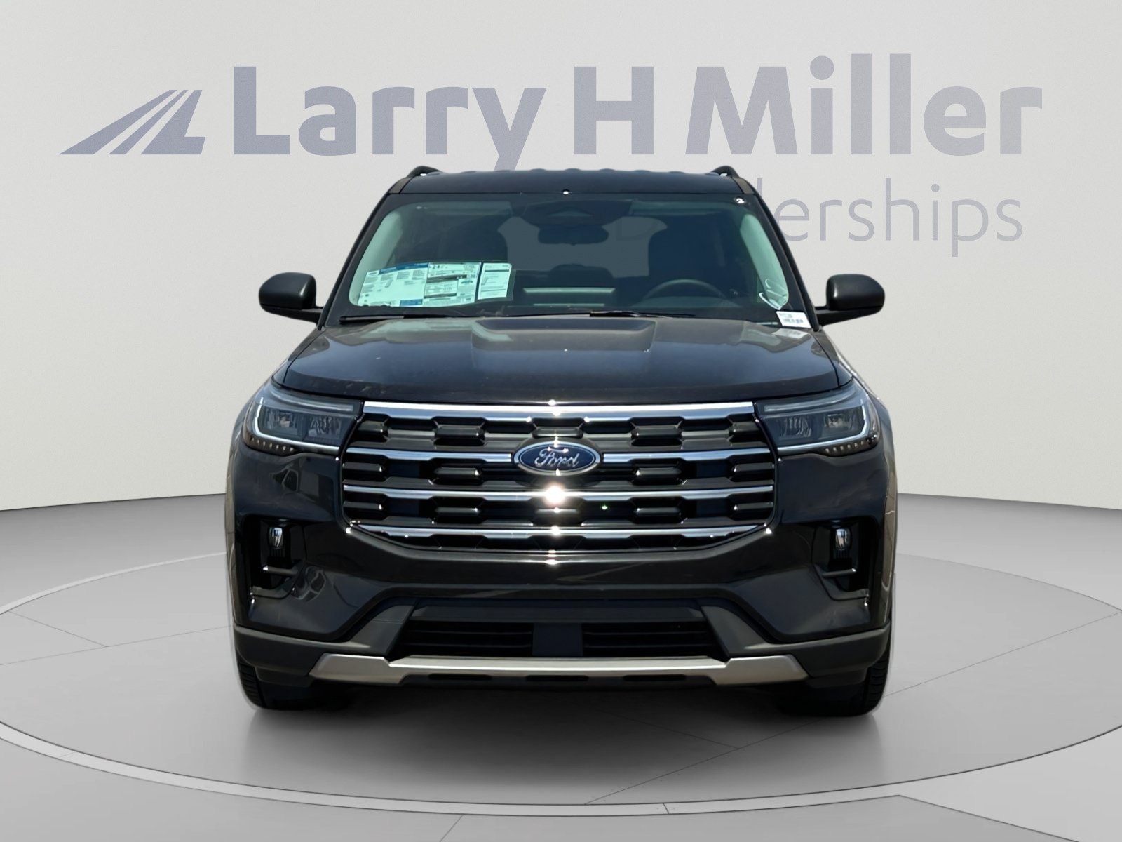 New 2026 Ford Explorer Active w/ Active Comfort Package RWD image 8