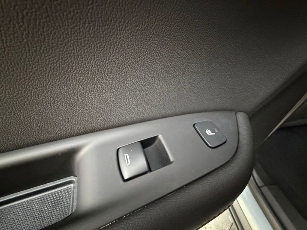 Used 2024 Chevrolet Blazer Premier w/ Driver Confidence II Package image 26