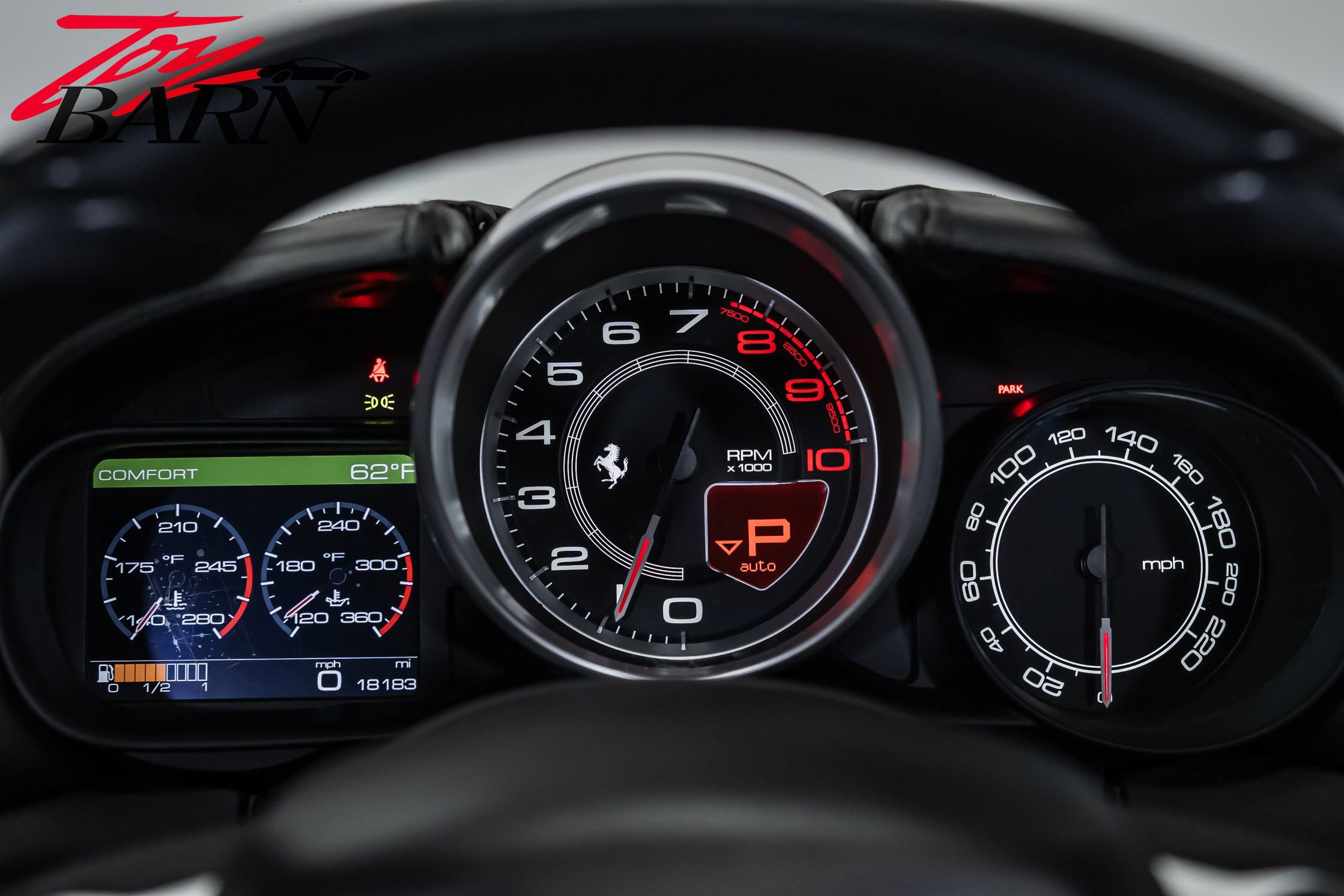 Used 2016 Ferrari California T RWD image 46