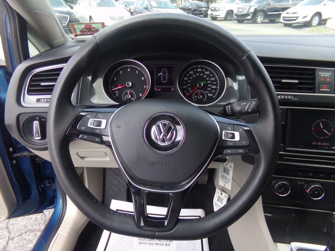 Used 2018 Volkswagen Golf S image 26