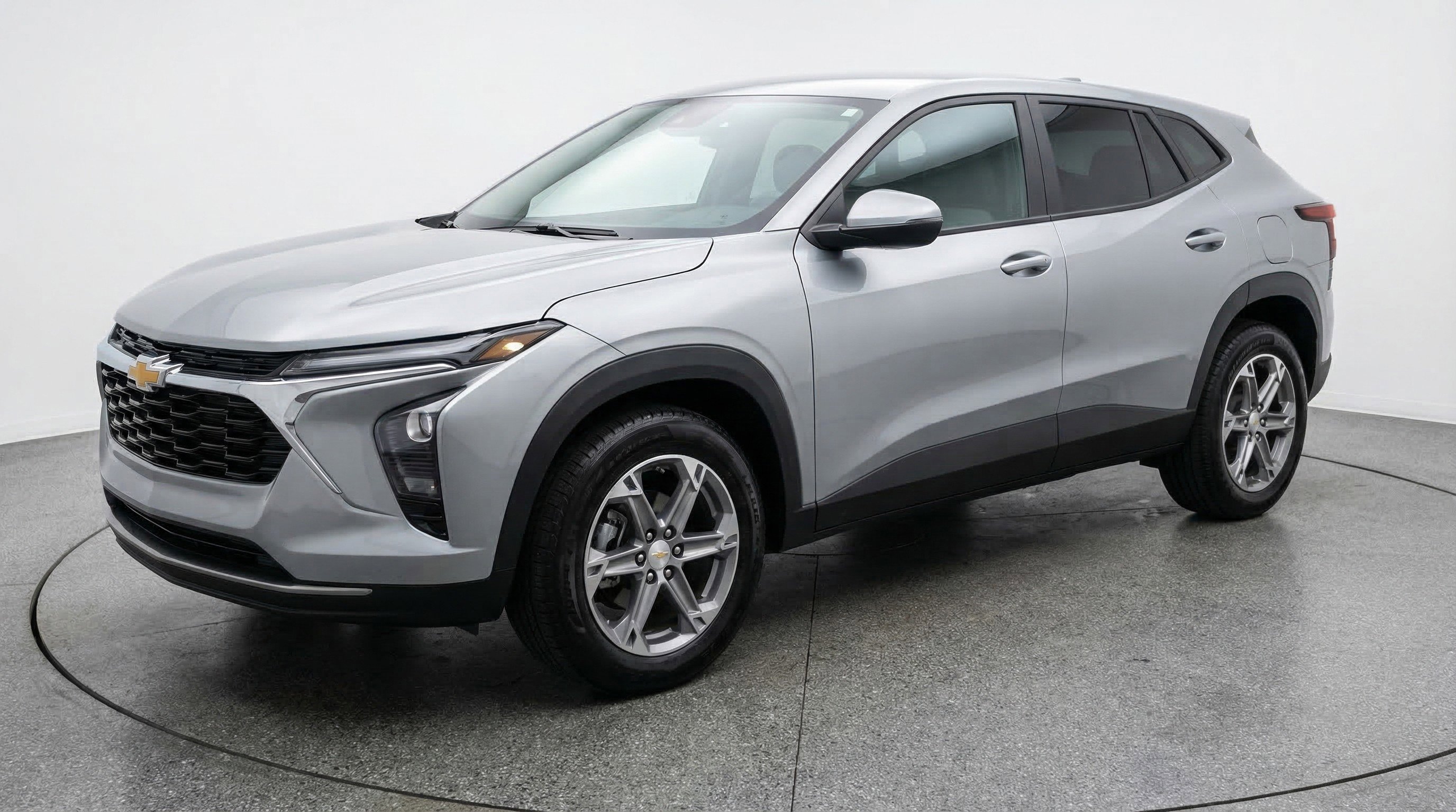 Used 2025 Chevrolet Blazer LT image 3