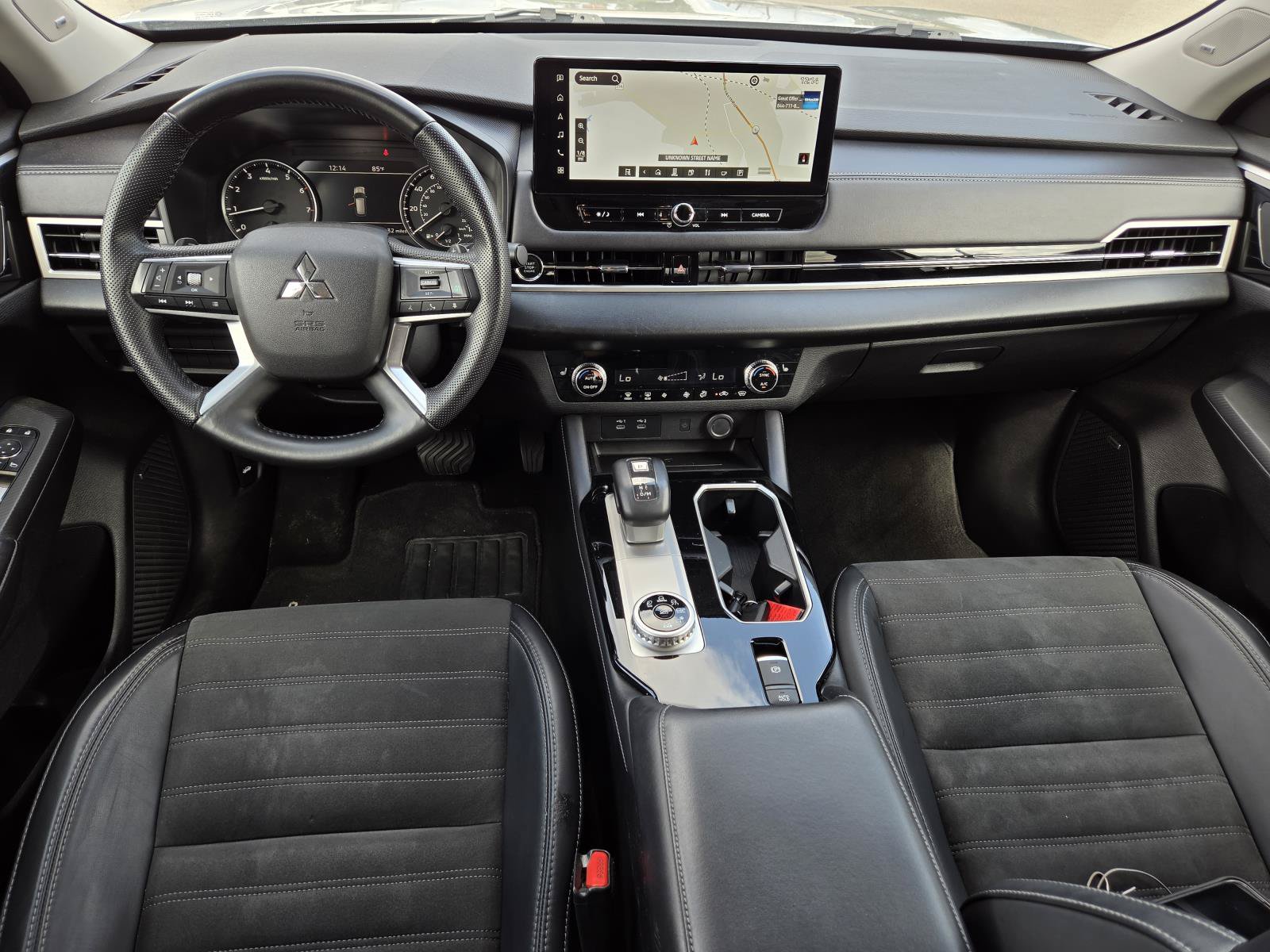 Used 2025 Mitsubishi Outlander SE AWD/4WD image 12