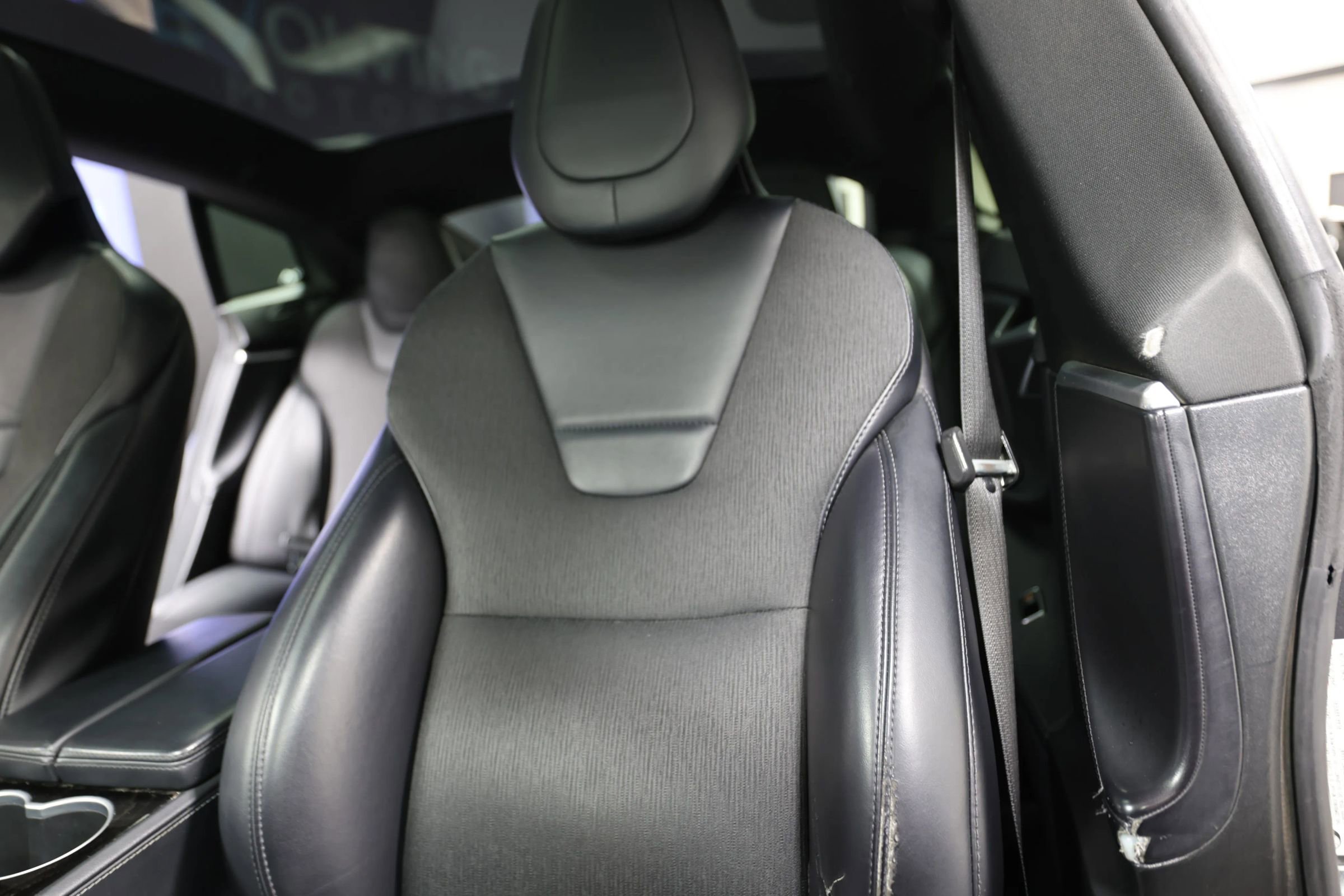 Used 2017 Tesla Model S 90D image 23