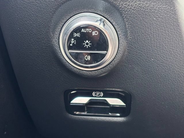 Used 2023 Mercedes-Benz C 300 4MATIC Sedan image 19