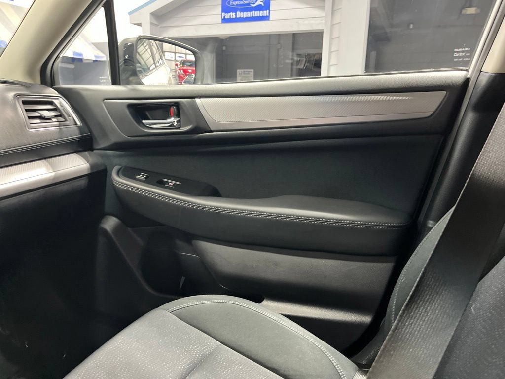 Used 2019 Subaru Legacy 2.5i Premium AWD/4WD image 18