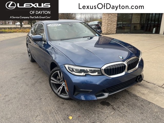 Used 2022 BMW 330i xDrive Sedan video 1