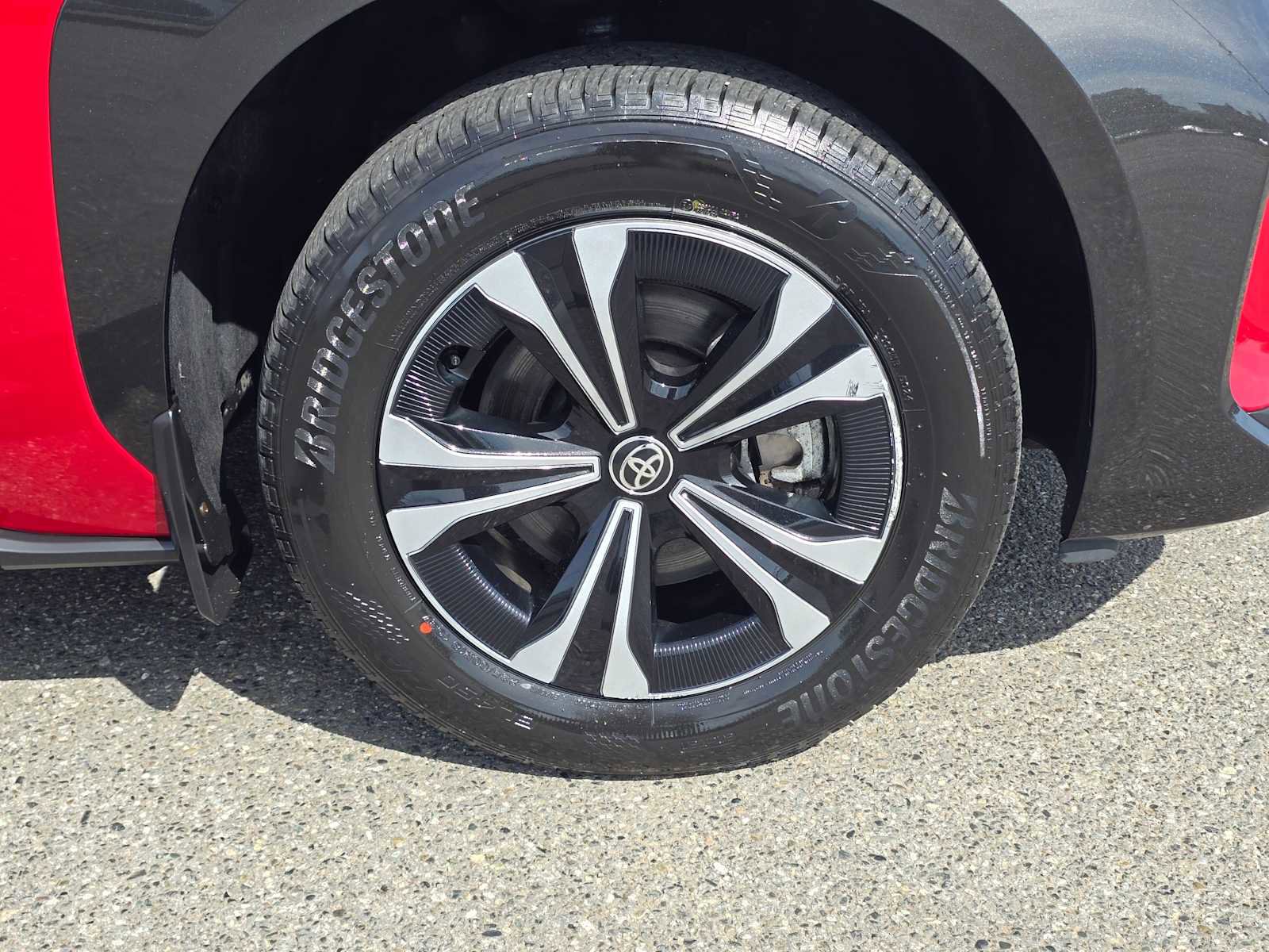 Certified 2025 Toyota bZ4X AWD w/ Weather Package image 9